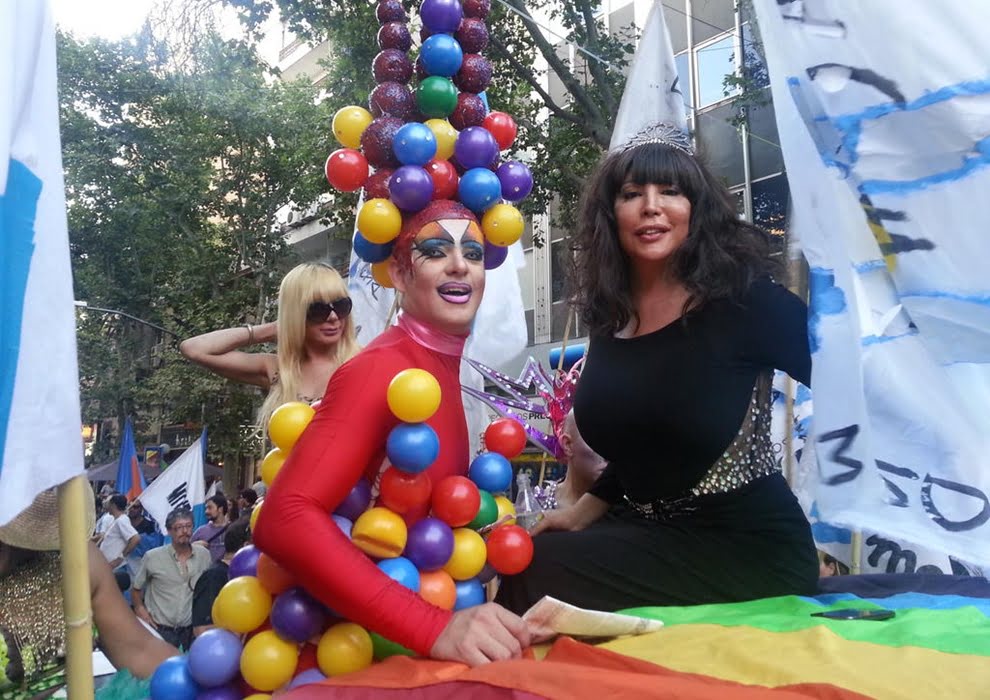 La Reina. Con o sin corona, nadie lo discute. La Turca fue una de las primeras abanderadas de la movida gay en Mendoza, cuando homosexual era sinónimo de proscripción. Foto: Marcelo Carubín. 