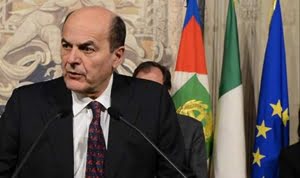 Pier Luigi Bersani, líder del Partido Demócrata (centroizquierda), tras la negativa al presidente Giorgio Napolitano.