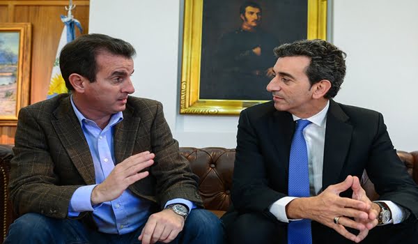 El gobernador le planteó los problemas del paso a Chile al ministro Randazzo. Foto: Prensa Gobierno de Mendoza.