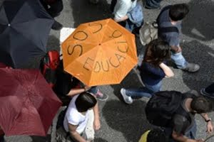 El plan de recortes a la Educación de Rajoy ha provocado protestas en España. Foto: Archivo - Télam