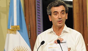 El ministro Randazzo dejó sospechas sobre intencionalidad para que se poduzca el choque de trenes. Foto: La Nación