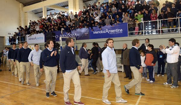 Los Pumas protagonizaron en evento solidario en Maipú. Foto: Prensa Gobierno de Mendoza