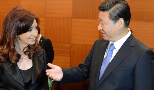 La presidenta Cristina Fernández con su par de China, Xi Jinping, en San Petersburgo, Rusia, sede la Cumbre del G20. Foto: Presidencia de la Nación