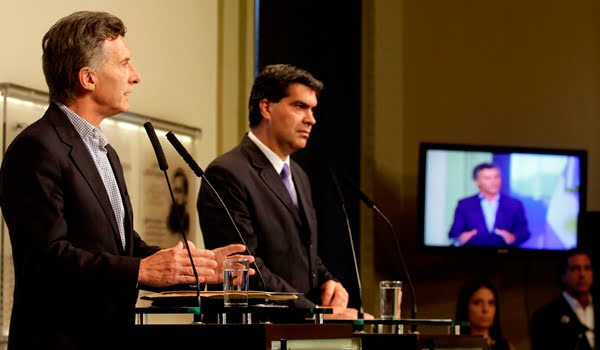 Macri y Capitanich ofrecieron una conferencia de prensa conjunta al término de la reunión en la Casa Rosada. 