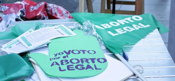 La militancia contra la penalización del aborto sostiene el tema en agenda, a pesar del poderoso lobby en contra. Foto: Archivo