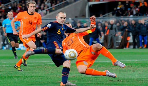 Andrés Iniesta marcó el gol contra Holanda que le dio el Mundial a España en 2010.