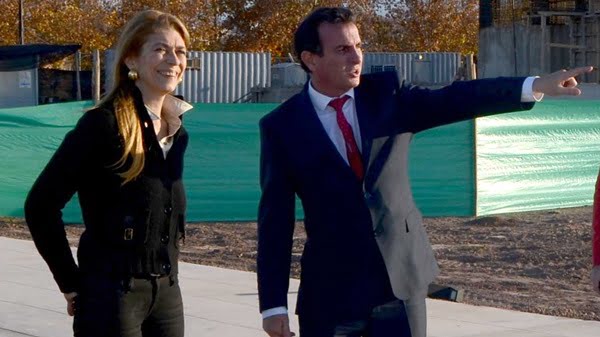 Débora Giorgi y Francisco Pérez visitaron industrias e inauguraron un encuentro de Parques Industriales. Foto: Prensa Gobierno de Mendoza