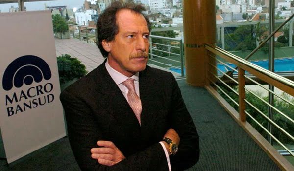 Jorge Brito, presidente de la Asociación de Bancos, iba a usar ahorros de los clientes de las entidades para pagarle a los buitres. 