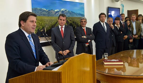 Marcelo Costa asumió este martes al frente de la cartera de Agroindustria. Foto: Prensa Gobierno de Mendoza