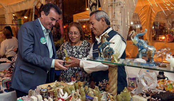 El fin de semana el gobernador Francisco Pérez estuvo en el Feria de Logros, en el Le Parc. Foto: Prensa Gobierno de Mendoza