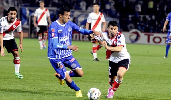 El Tomba perdió en Mendoza el partido de ida contra River por 1 a 0. Foto: Télam