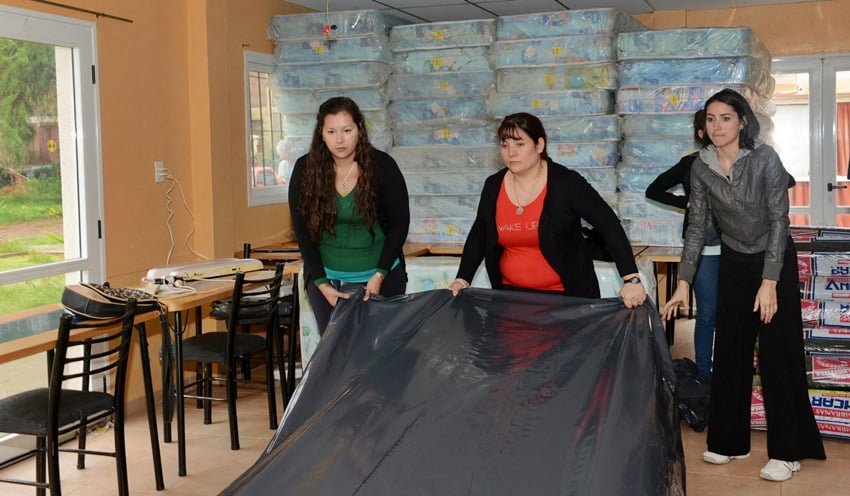 El Estado asistió a las familias con problemas por la tormenta. Foto: Prensa Gobierno de Mendoza