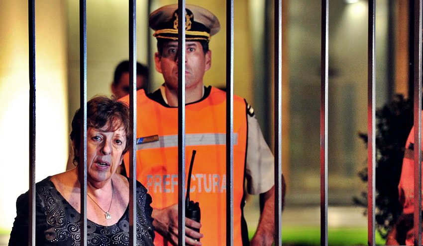 La fiscal del caso Nisman, Viviana Fein, dejará la causa en manos de dos subrogantes entre el 18 de febrero y el 3 de marzo para irse de vacaciones. 