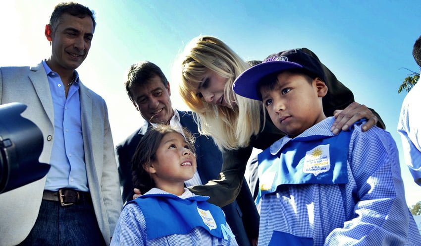 Diego Martínez Palau, Adolfo Bermejo y Karina Rabolini en campaña.