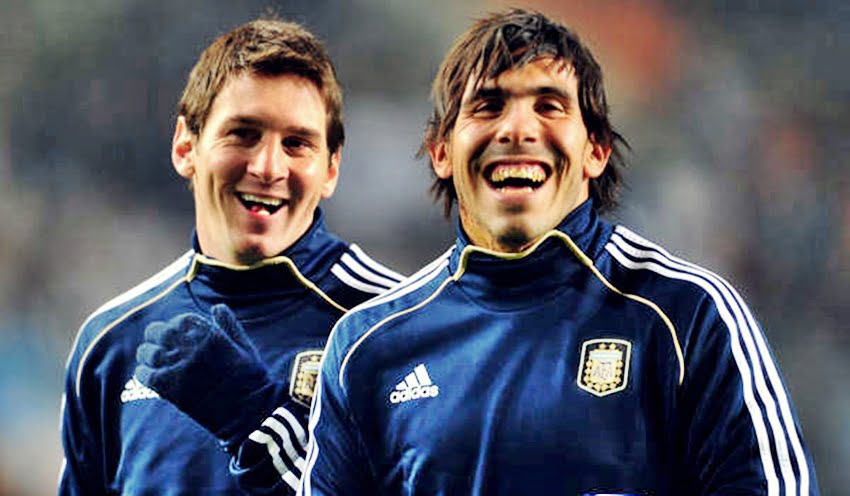 Cuando termine la final de la Champions, Tevez y Messi viajan al país para sumarse a la Selección de Martino para la Copa América de Chile. 