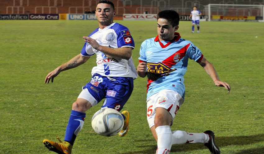 Godoy Cruz y Arsenal empataron sin goles en Mendoza por la fecha 15 del campeonato de primera división. Foto: Télam