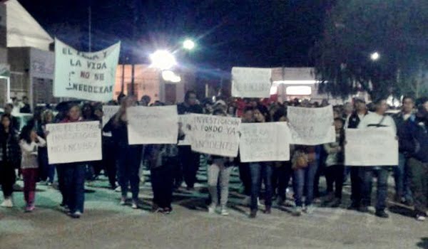 Los vecinos de Jachal están movilizados desde el domingo en la noche, cuando supieron que a Barrick se le derramó cianuro en la mina Veladero. Foto: Diario de Cuyo