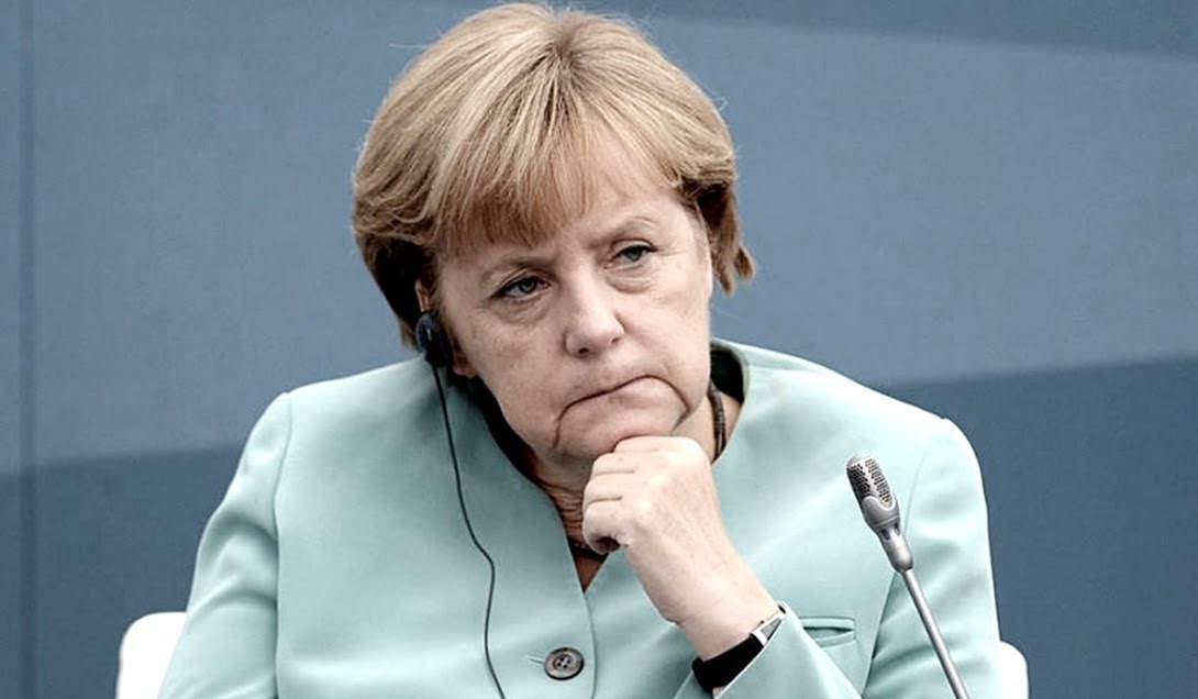 Merkel cae entre sus votantes por la crisis de los refugiados.