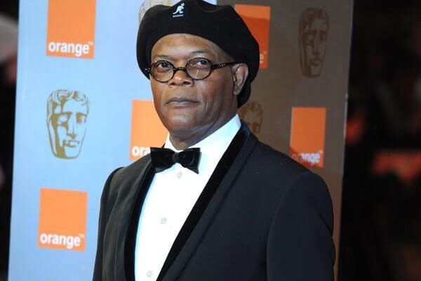 Samuel quiere volver con traje de jedi