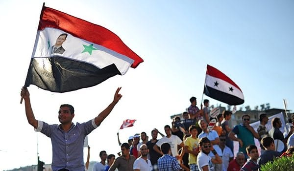 El gobierno de Al Assad y los rebeldes sirios acordaron una tregua en una zona cercana a Damasco