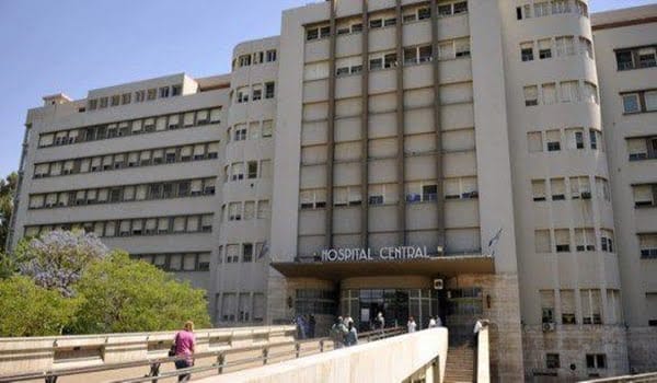 Los hospitales y 11 centros de salud atenderán con la estuctura de guardias de los domingos durante la Navidad