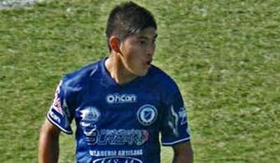 Murió un futbolista de 21 años que se lesionó contra una pared en un partido de la C de AFA