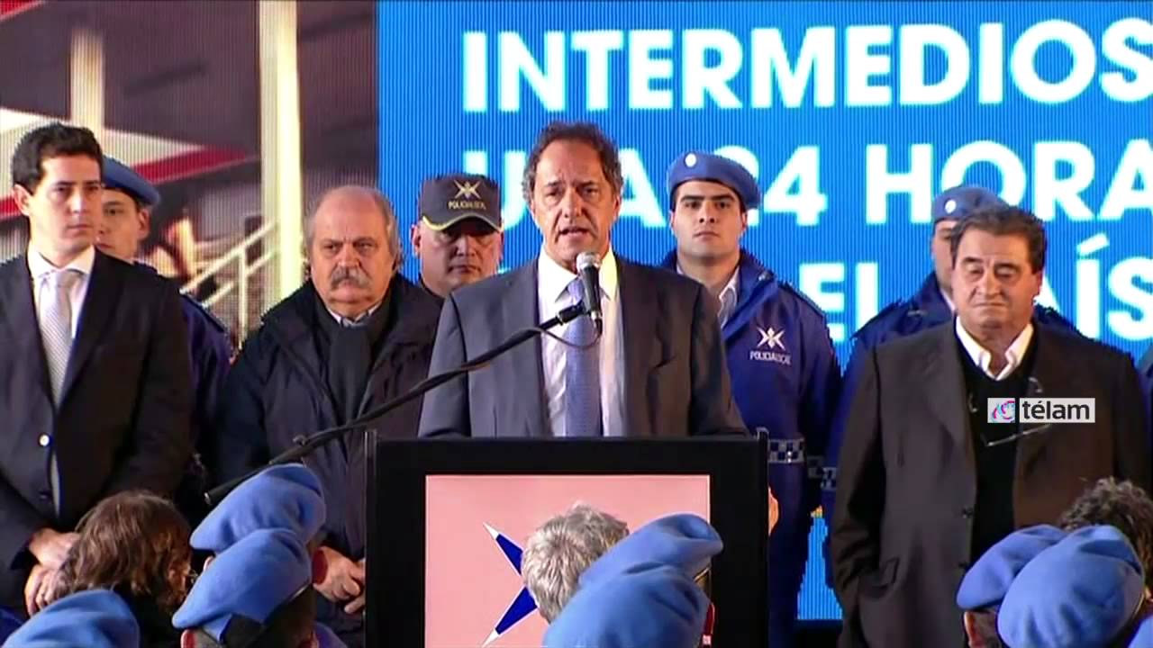 Scioli encabezó el primer acto tras las PASO con el candidato a gobernador de Buenos Aires, Aníbal Fernández