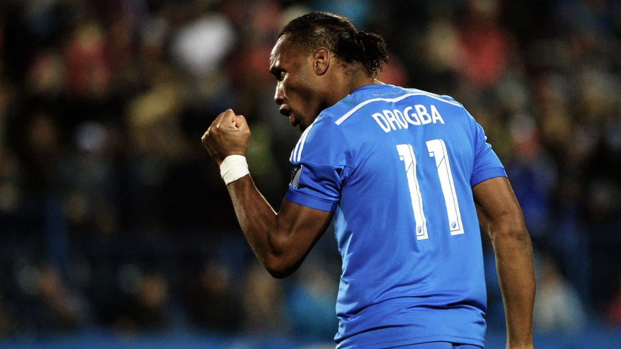 Drogba hizo dos goles de taco en dos minutos en la MLS