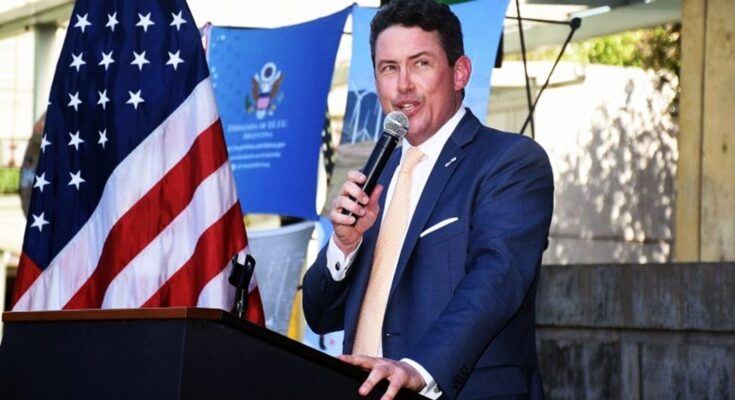 Consejo de las Américas: el embajador de EEUU alabó a Macri y pidió «dejar atrás» la pelea con los buitres