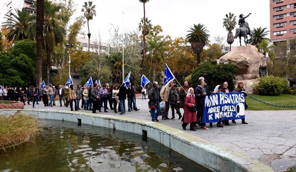 Las Madres de Plaza de Mayo Mendoza rememoraron 39 años de rondas en la Plaza San Martín