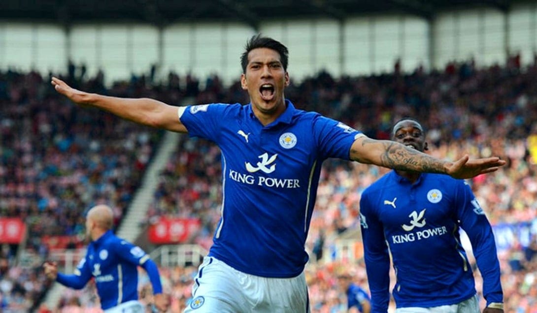 Leonardo Ulloa, de irse al descenso con Olimpo a salir campeón de la Premier con Leicester
