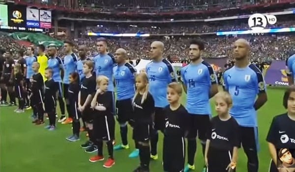 Pifia descomunal en la Copa América: a Uruguay le pusieron el himno de Chile