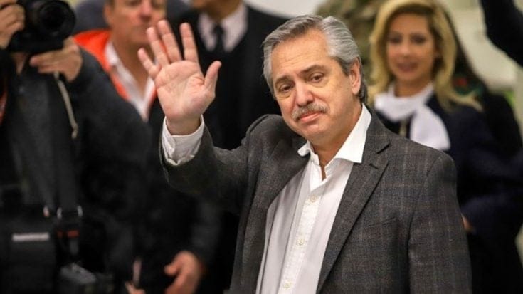 Fernández, a desocupados y jubilados: «Esperen que cambie el gobierno, nos ocuparemos»