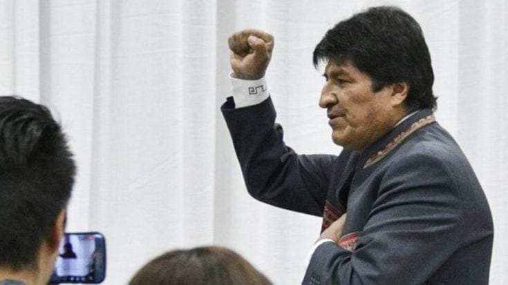 ¿Y si Evo Morales fuera blanco?