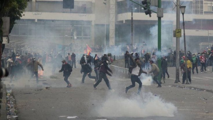 Suman 10 muertos por la represión a las protestas en Bolivia, según datos oficiales