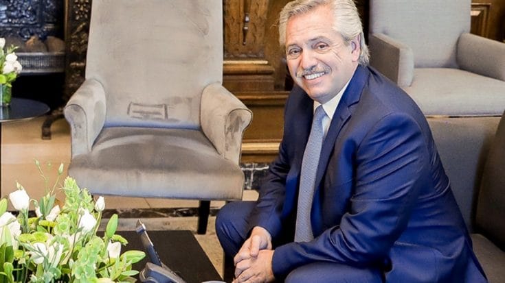 Fernández viaja a Israel para una cumbre que recordará el Holocausto