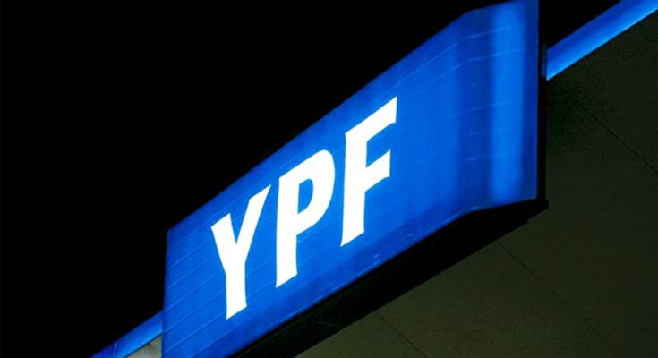 YPF hará un ajuste con quita salarial, recortes a proveedores y flexibilización laboral