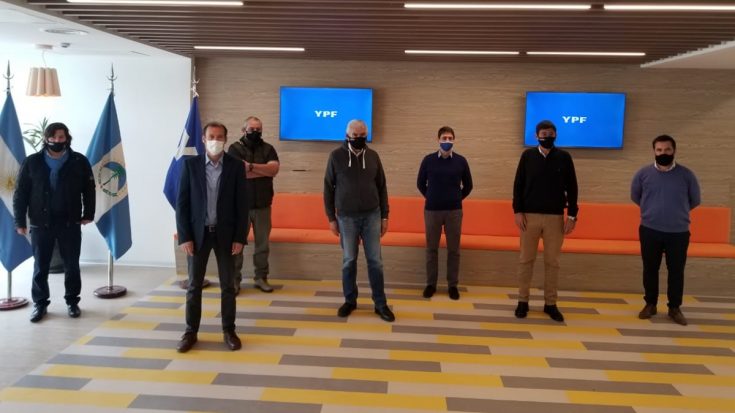 Los petroleros de Vaca Muerta pactaron con YPF saltearse la paritaria 2020