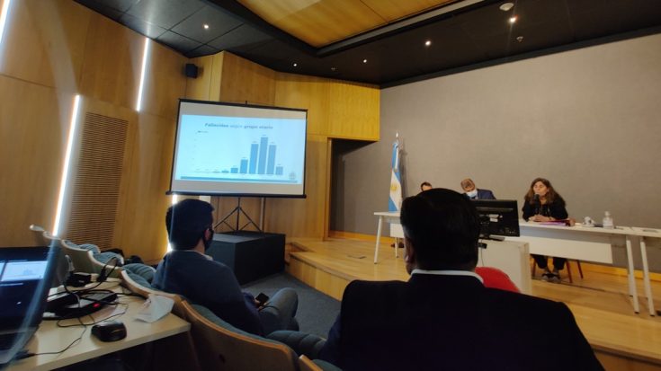 En una reunión restringida y sin transmisión pública, Nadal dio su versión de la gestión de la pandemia en la Legislatura