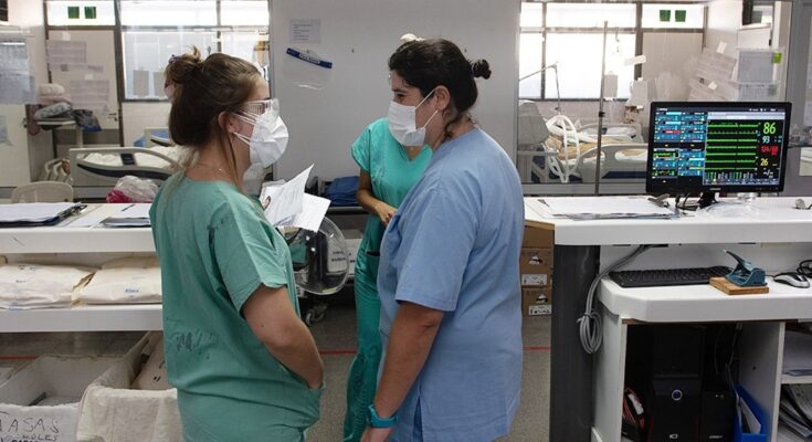 «Traición legislativa»: el gremio de los médicos repudió a los que votaron la reforma que mete mano a los salarios y al régimen laboral