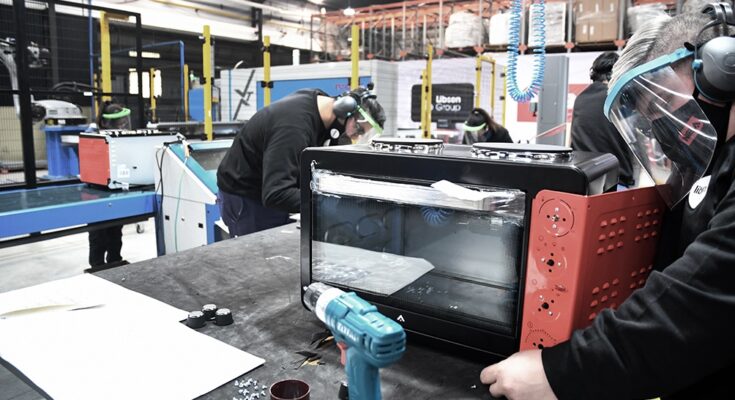 El nivel de actividad económica retrocedió en mayo 5,5% interanual y 0,1% respecto a abril