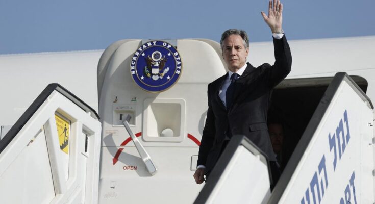 En medio de la masacre de palestinos, el secretario de Estado de EE.UU. llegó a Tel Aviv