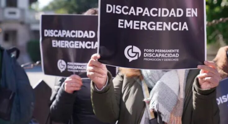 Discapacidad: Milei reglamentó la ley y sobre la misma la suspendió hasta que el Congreso diga de dónde sacar la plata