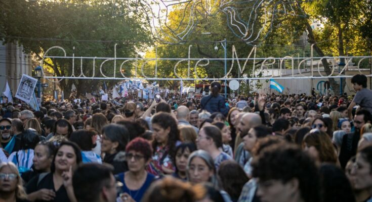 Estudiantes de la UNCuyo, gremios y organizaciones sociales a las calles contra el desguace de Milei y Cornejo