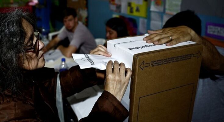 Las urnas bonaerenses desnudaron el divorcio de las encuestas con la realidad: la mayoría dio empate