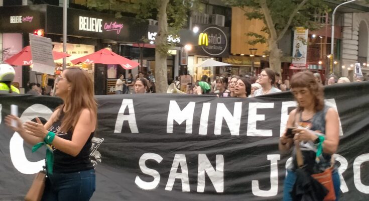 Frente común: la Justicia unificó tres amparos contra la ley que habilitó la extracción de oro y cobre en Uspallata