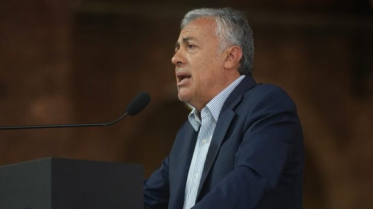 "Modificar la forma de producir, vender y comercializar": Cornejo recitó contra los productores la consigna más trillada del milenio