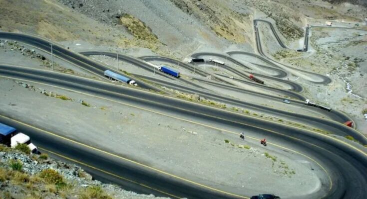 Paso Cristo Redentor: Chile cambia la hora y obliga a una reingeniería de la logística de cargas