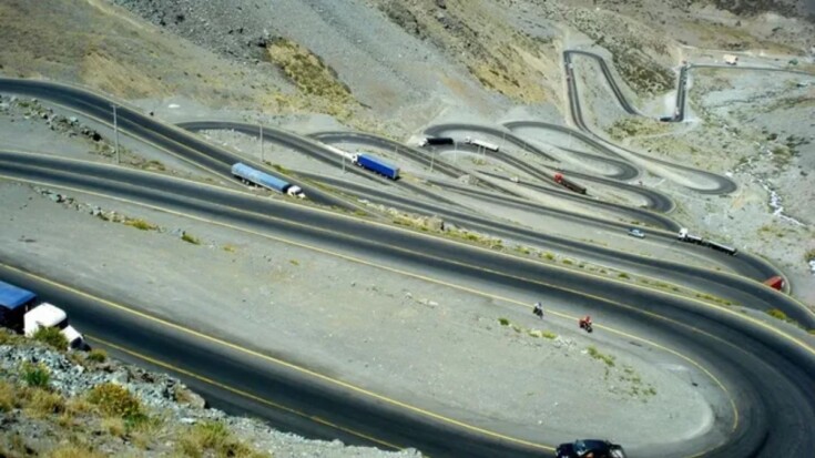 Paso Cristo Redentor: Chile cambia la hora y obliga a una reingeniería de la logística de cargas