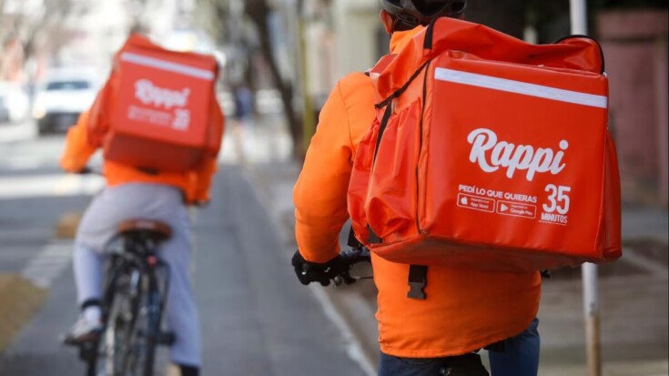 Nuevos endeudados: cada vez más trabajadores de delivery le piden plata a las propias aplicaciones para sobrevivir